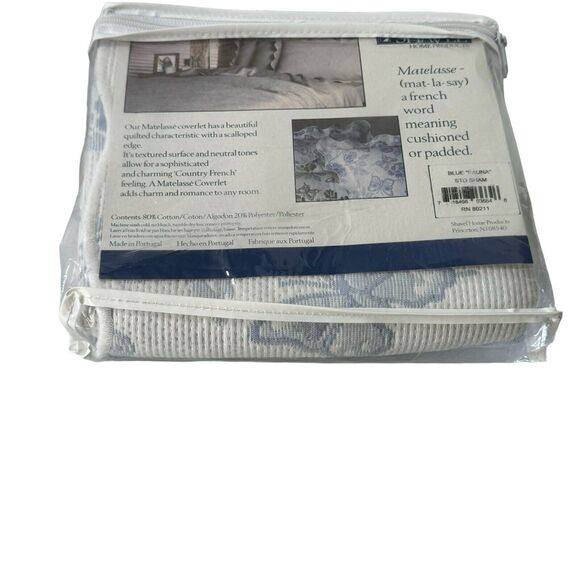 Shavel Vintage Matelasse 1 Standard Sham Fits pillow 20”x29.5” Blue Fauna - Picture 13 of 16